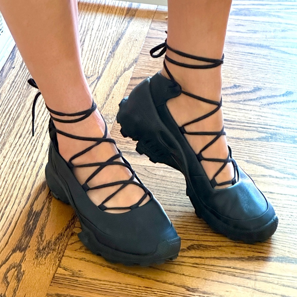 Ecco Ballerina Sneakers